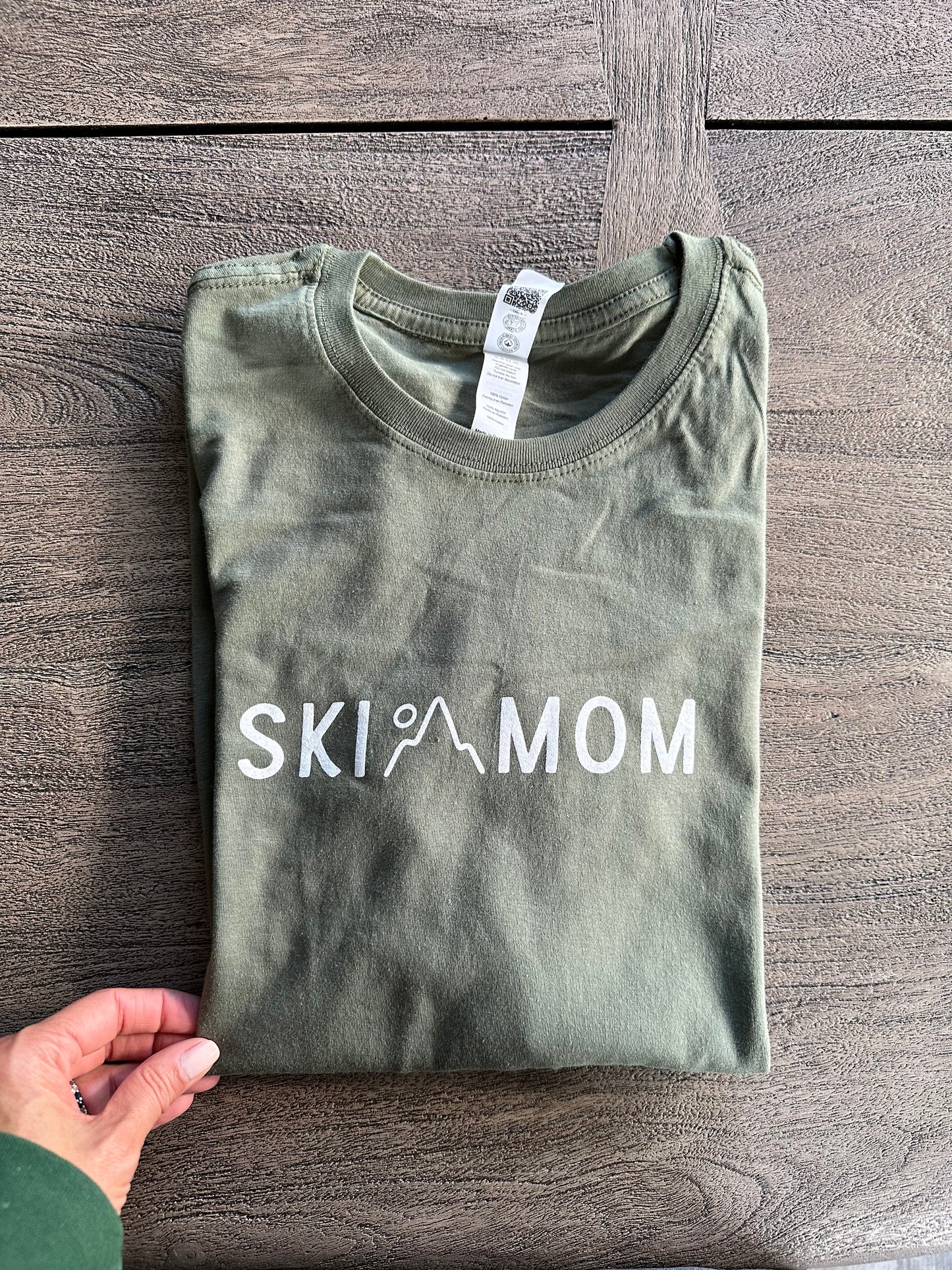 Ski Moms Long Sleeve T-Shirt WHITE LETTERING